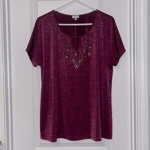 ⚡️ 3 for $30 ⚡️ Avenue Short Sleeve Beaded Top